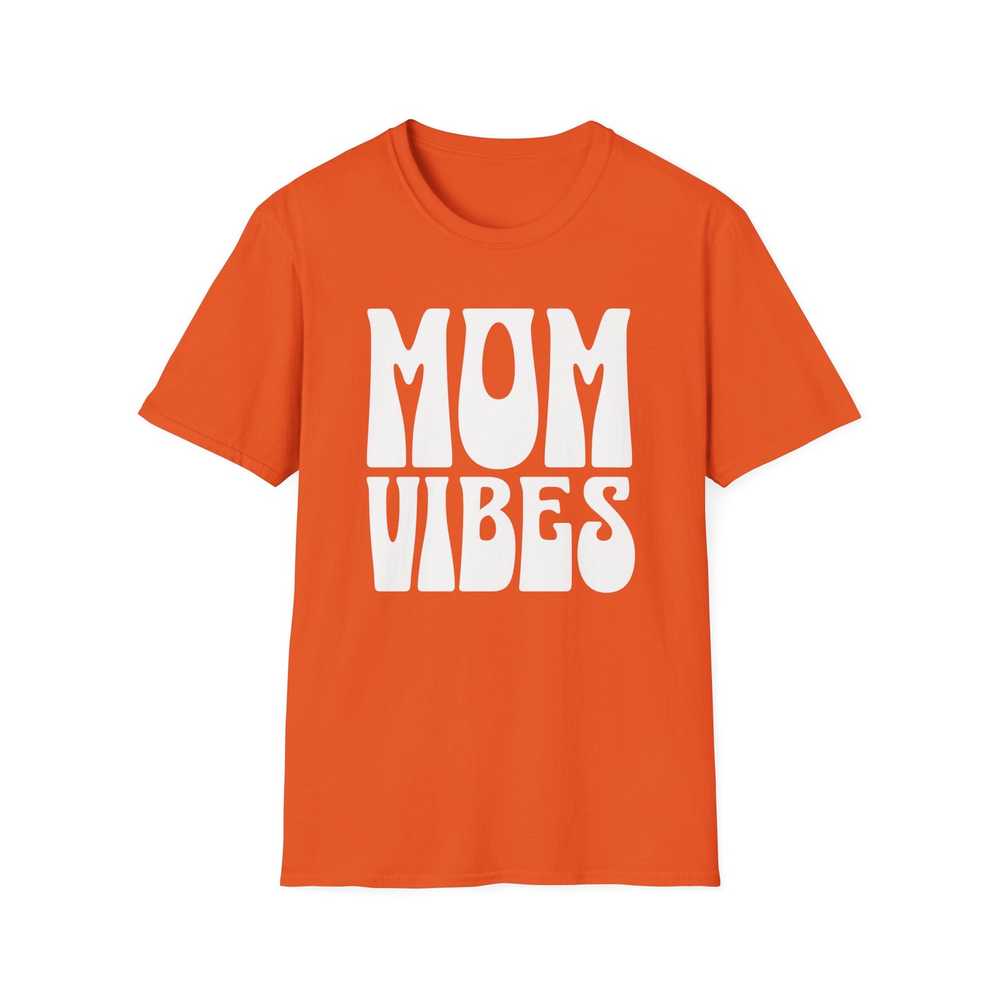 Graphic T-Shirt with Bold, Retro Text Declaring Mom Vibes.