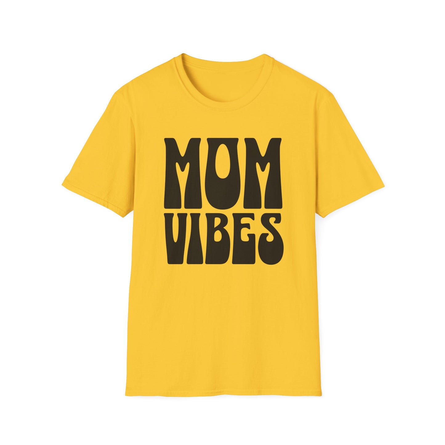 Graphic T-Shirt with Bold, Retro Text Declaring Mom Vibes.