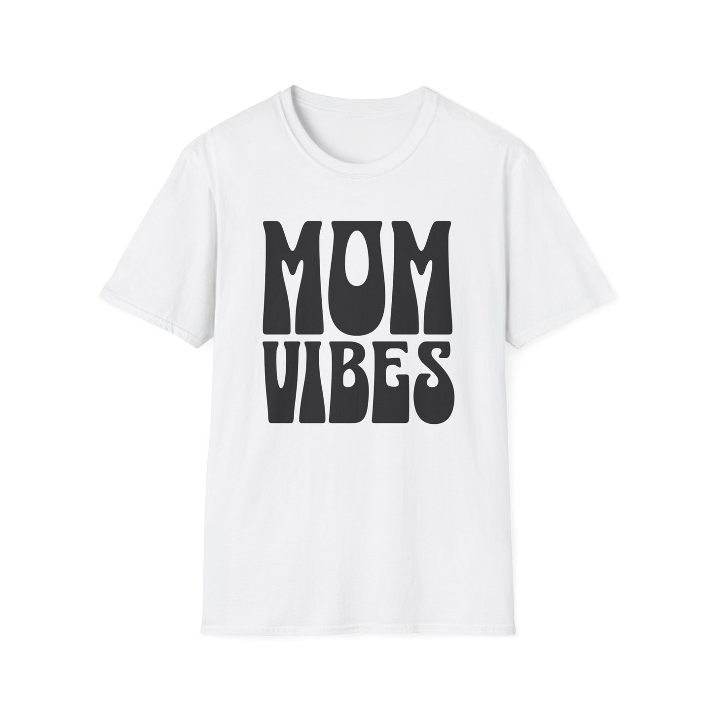 Graphic T-Shirt with Bold, Retro Text Declaring Mom Vibes.